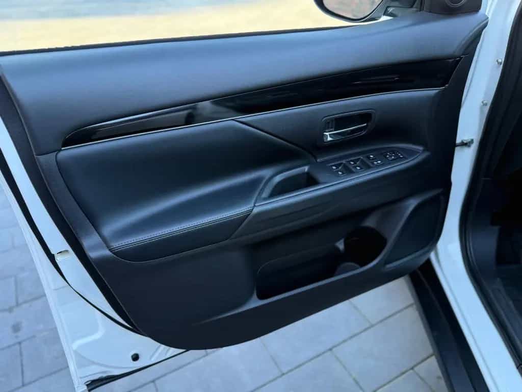 Mitsubishi Outlander Active+ I 7Stz I LED I KAM I NAV 09/2019-photo-10