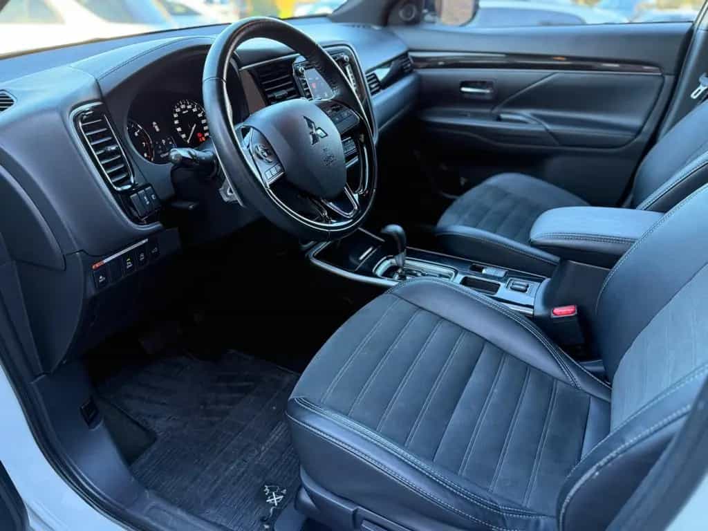 Mitsubishi Outlander Active+ I 7Stz I LED I KAM I NAV 09/2019-photo-11