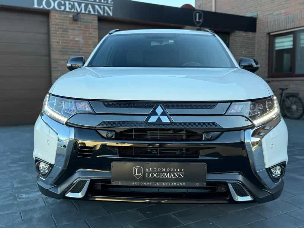 Mitsubishi Outlander Active+ I 7Stz I LED I KAM I NAV 09/2019-photo-9
