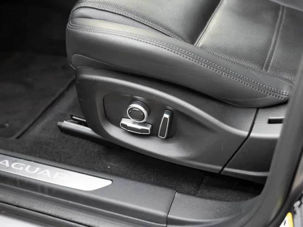 Jaguar E-Pace D200 AWD S FACEL. 360° LED NAVI KAMERA 07/2022-photo-23