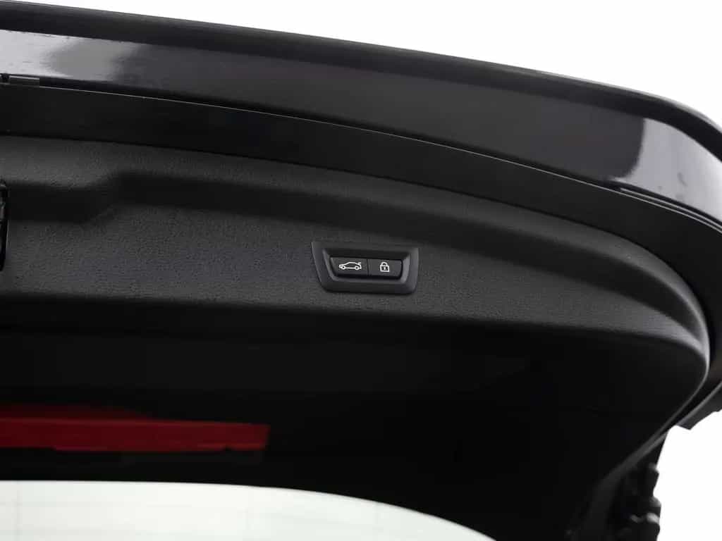 BMW X2 sDrive 20i M-Sport Komfortzugang AHK HUD LED 11/2020-photo-10