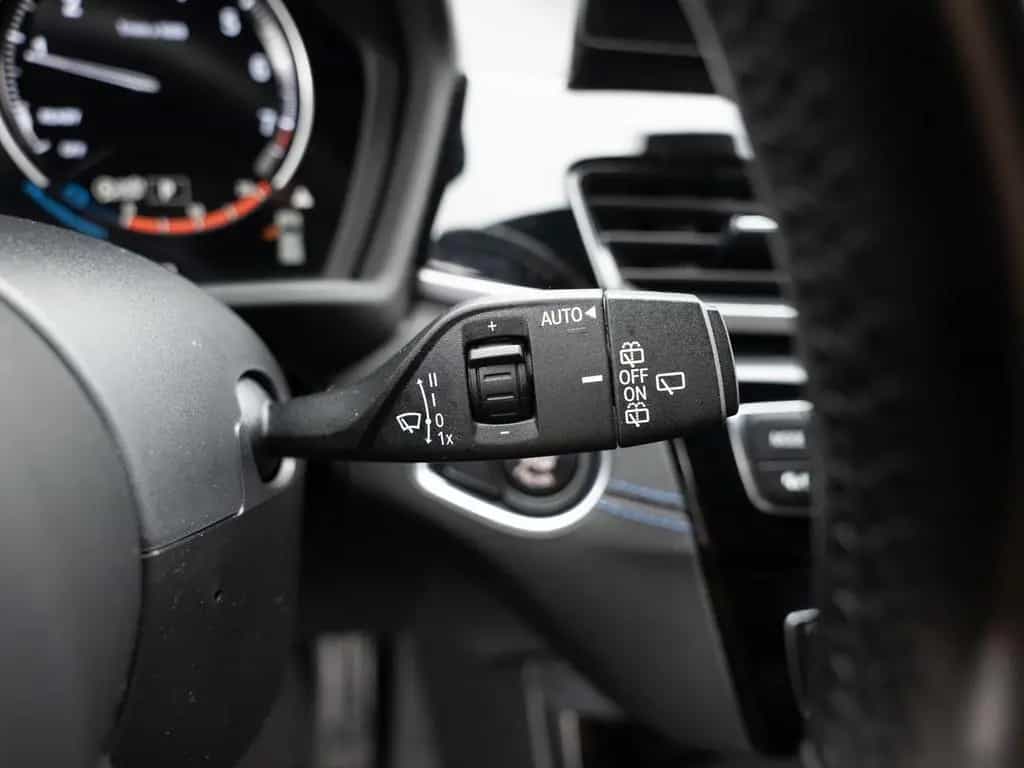 BMW X2 sDrive 20i M-Sport Komfortzugang AHK HUD LED 11/2020-photo-21