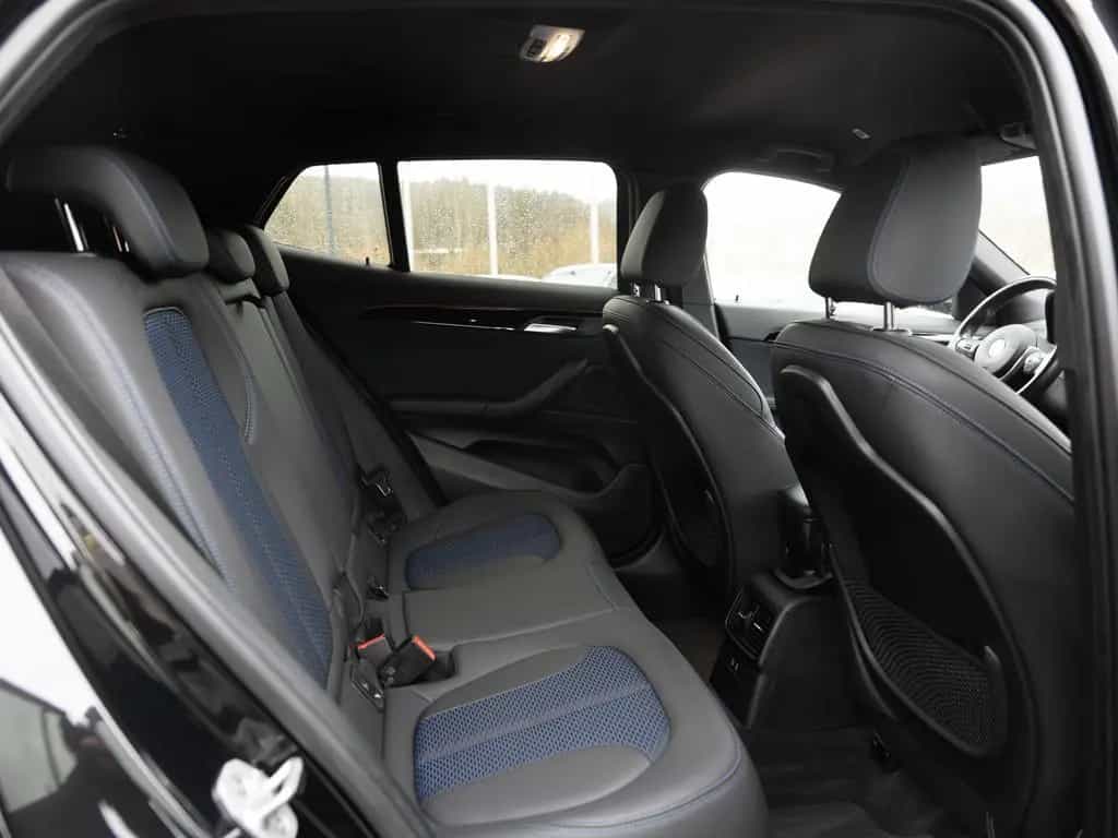 BMW X2 sDrive 20i M-Sport Komfortzugang AHK HUD LED 11/2020-photo-7