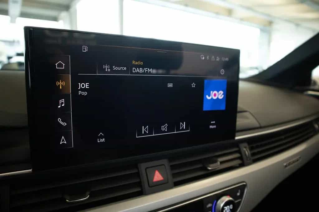 Audi A5 CABRIO QUATTRO, LED, CAMERA, CARPLAY, NAVI 03/2021-photo-17