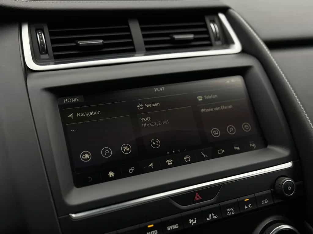Jaguar E-Pace R-Dynamic S *AWD*Park Assist*HuD*Navi* 09/2018-photo-14