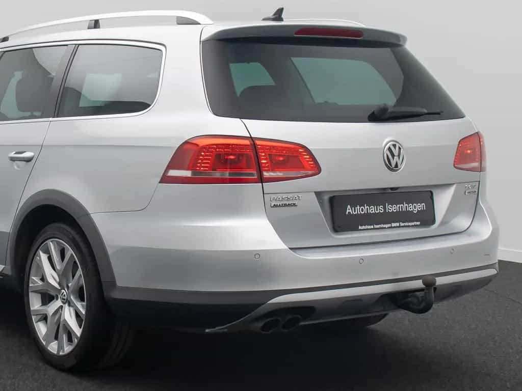 Volkswagen Passat Tempomat Kamera DAB AHK SoundSyst 18Zoll 10/2014-photo-13