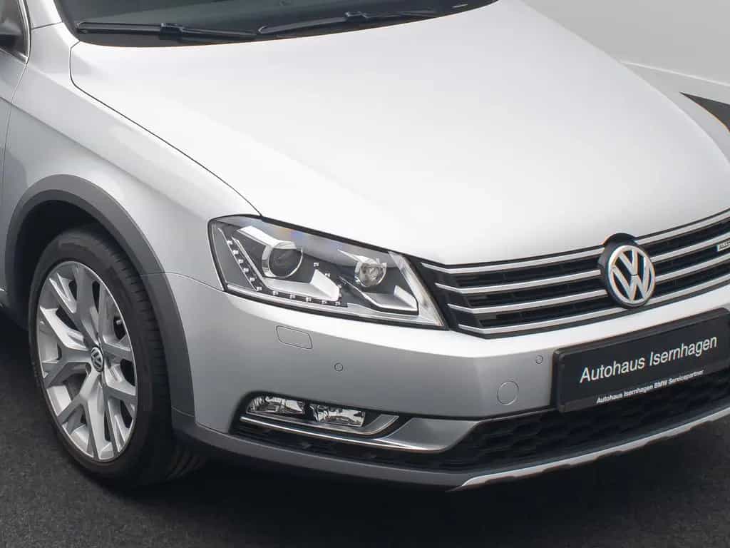 Volkswagen Passat Tempomat Kamera DAB AHK SoundSyst 18Zoll 10/2014-photo-16