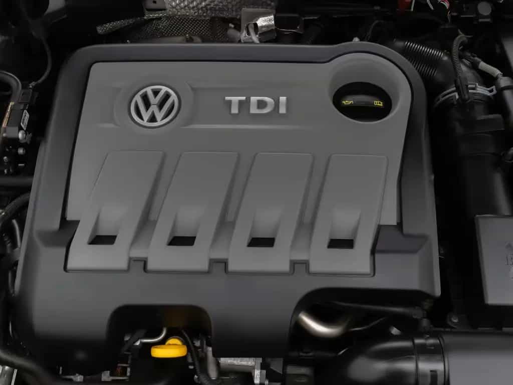 Volkswagen Passat Tempomat Kamera DAB AHK SoundSyst 18Zoll 10/2014-photo-17