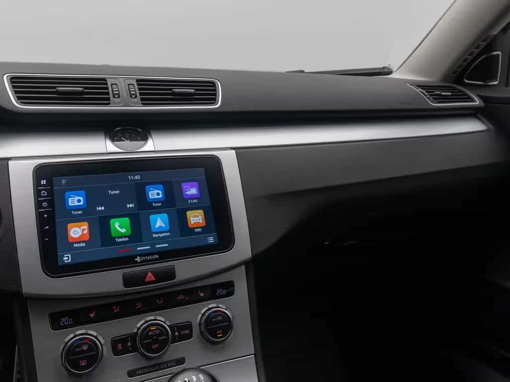 Volkswagen Passat Tempomat Kamera DAB AHK SoundSyst 18Zoll 10/2014-photo-20
