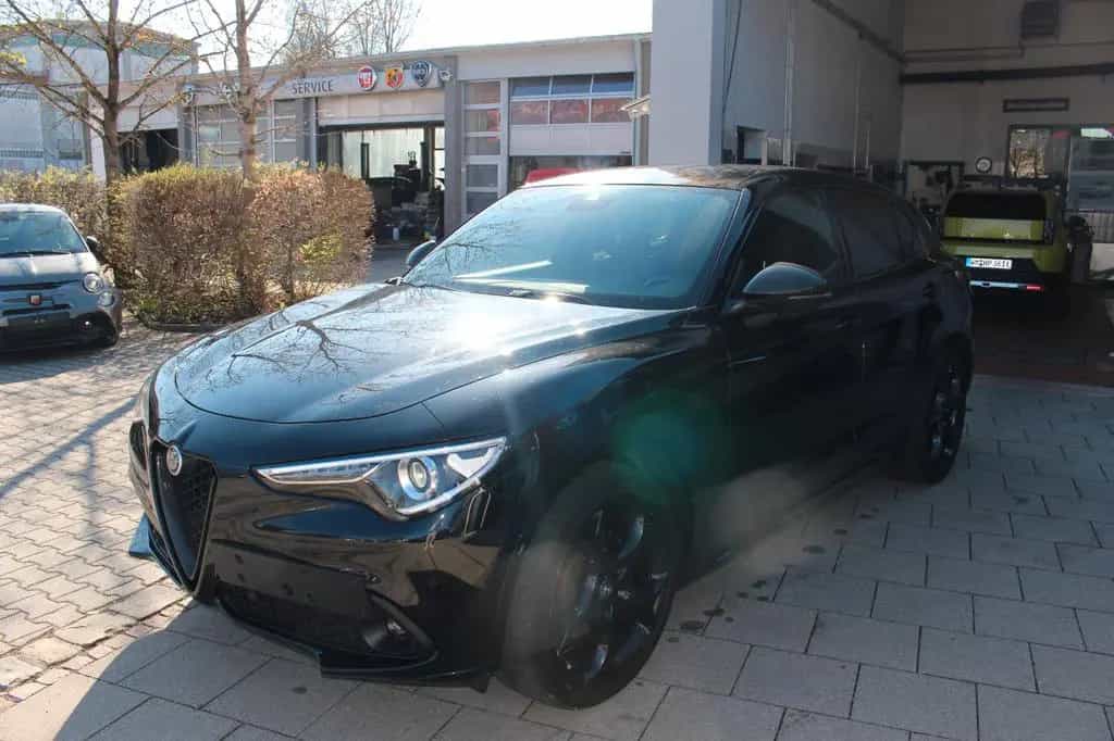 Alfa Romeo Stelvio Estrema Q4 09/2022-photo-5