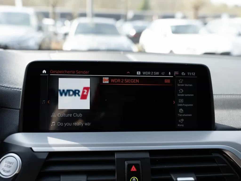 BMW X4 M40i AHK HUD LED STANDHZ ACC NAVI KAMERA SHZ 01/2020-photo-16