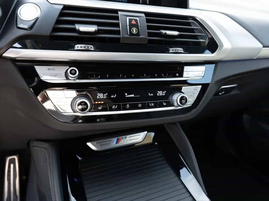 BMW X4 M40i AHK HUD LED STANDHZ ACC NAVI KAMERA SHZ 01/2020-photo-20