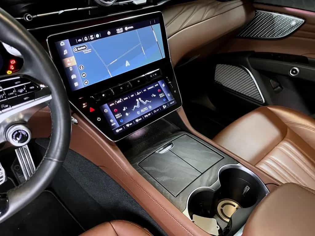Maserati Grecale GT *Bronzo Opaco Sonderlackierung* 04/2023-photo-11