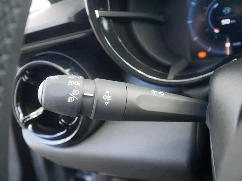Alfa Romeo Junior IBRIDA Q4 TI 1.2 VGT 145PS DCT6 SCHIEBEDA 05/2026-photo-24
