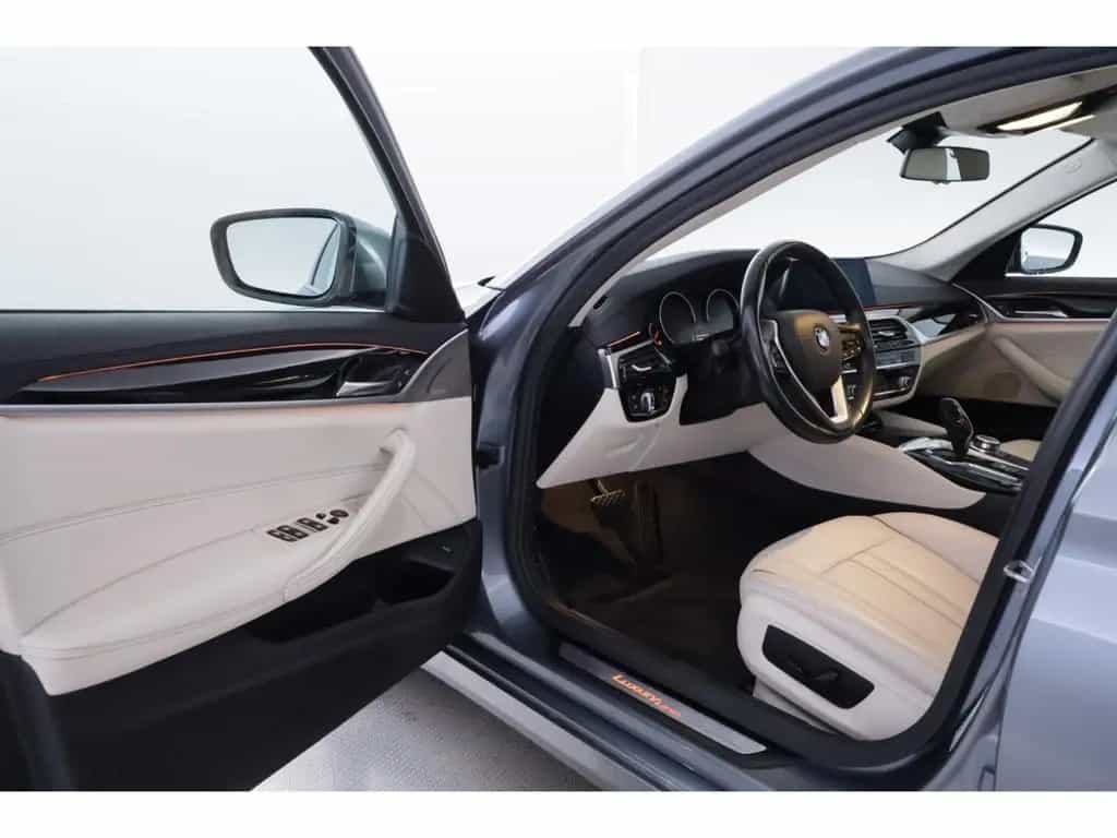 BMW 5 Series 520 i Steptronic Luxury Line+LED+NAVI+VIRTUAL 05/2020-photo-15