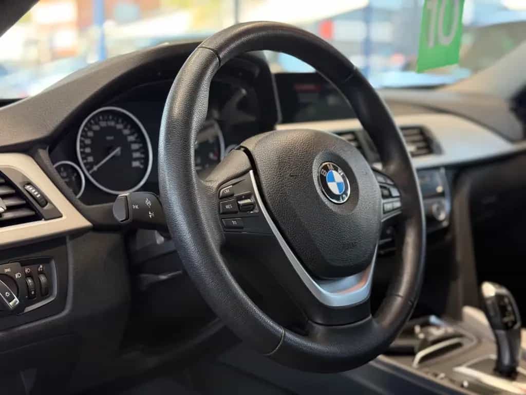 BMW 320 d Touring Advantage *HU/AU NEU*SHZ* 11/2018-photo-15