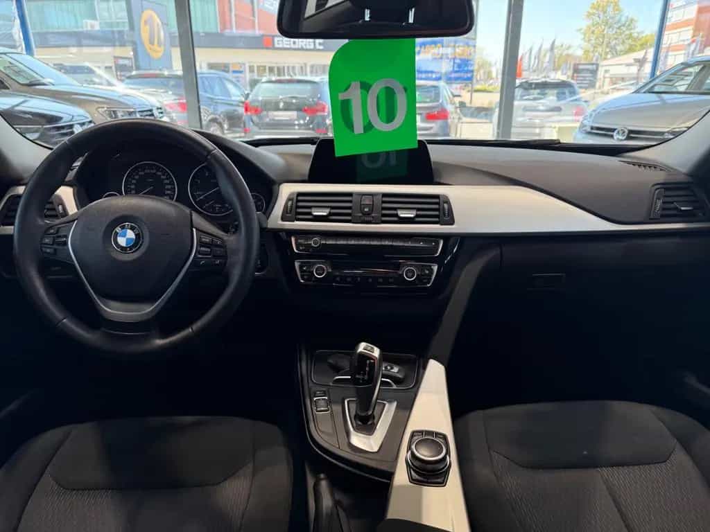 BMW 320 d Touring Advantage *HU/AU NEU*SHZ* 11/2018-photo-19
