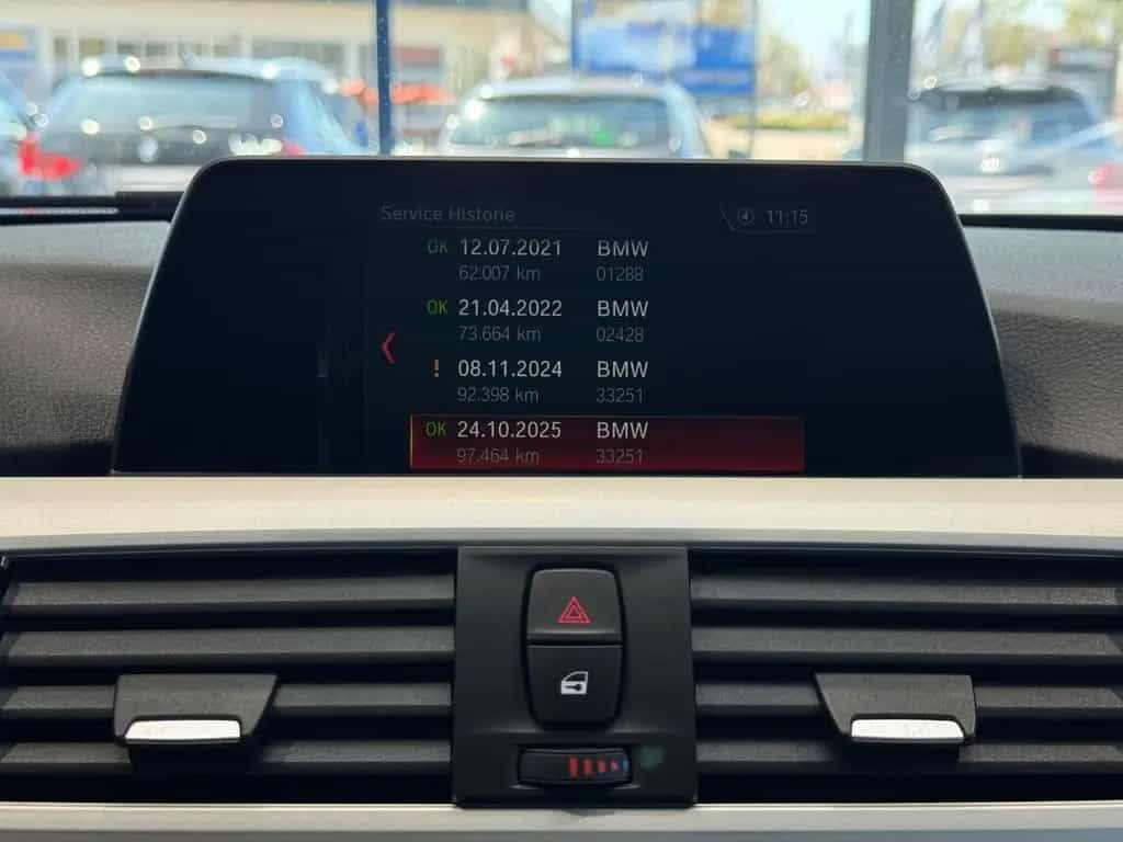 BMW 320 d Touring Advantage *HU/AU NEU*SHZ* 11/2018-photo-32