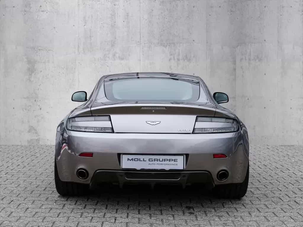 Aston Martin V8 Vantage Tungsten Silver 05/2011-photo-4