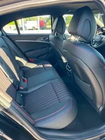 Genesis G70 Sport 06/2025-photo-11