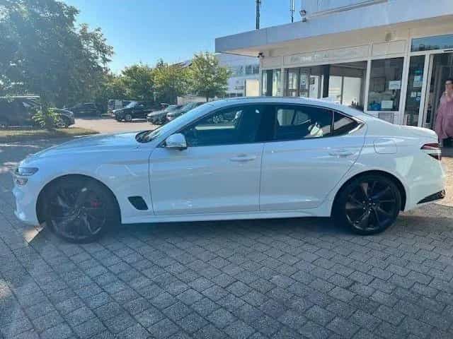 Genesis G70 Sport 06/2025-photo-2