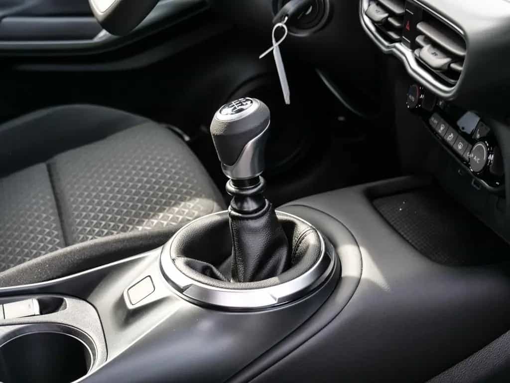 Nissan Juke Acenta 1.0 DIG-T 114PS 6MT Komfort-Paket Ni 04/2026-photo-14
