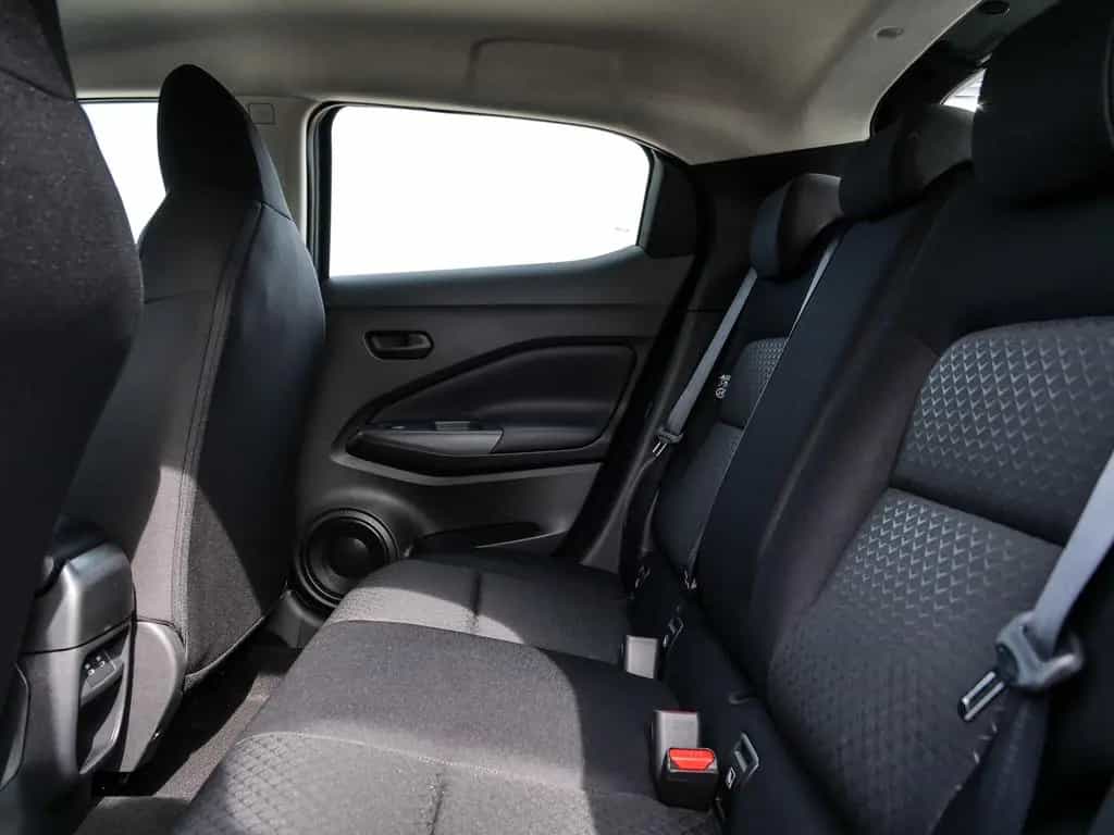 Nissan Juke Acenta 1.0 DIG-T 114PS 6MT Komfort-Paket Ni 04/2026-photo-7