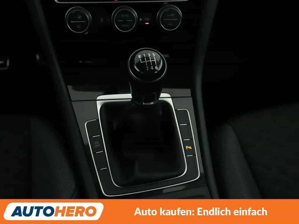 Volkswagen Golf VII 1.0 TSI Join*NAVI*CAM*LED*AHK*ACC*KLIMA 02/2019-photo-23