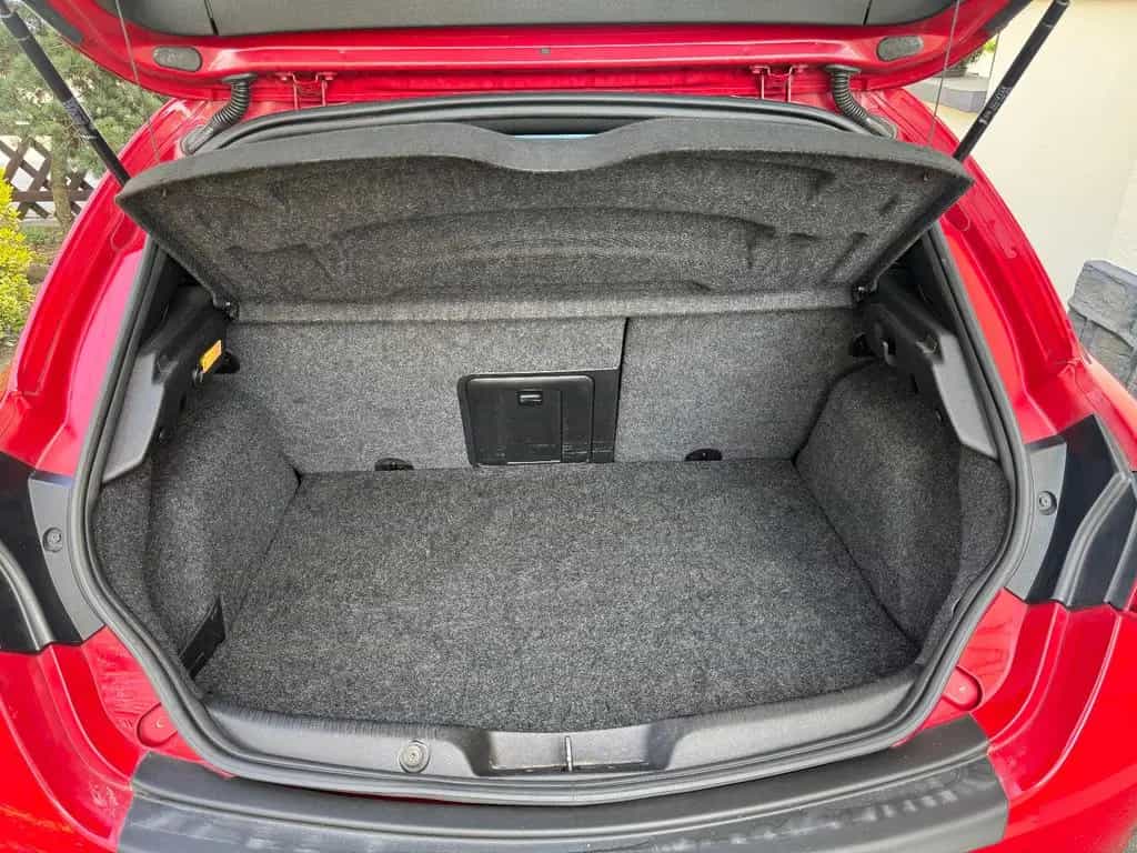 Alfa Romeo Giulietta Quadrifoglio Verde Pano Navi BiXenon 01/2014-photo-12