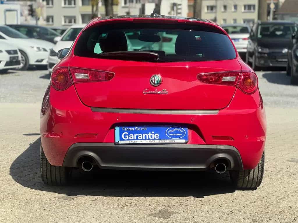 Alfa Romeo Giulietta Quadrifoglio Verde Pano Navi BiXenon 01/2014-photo-6