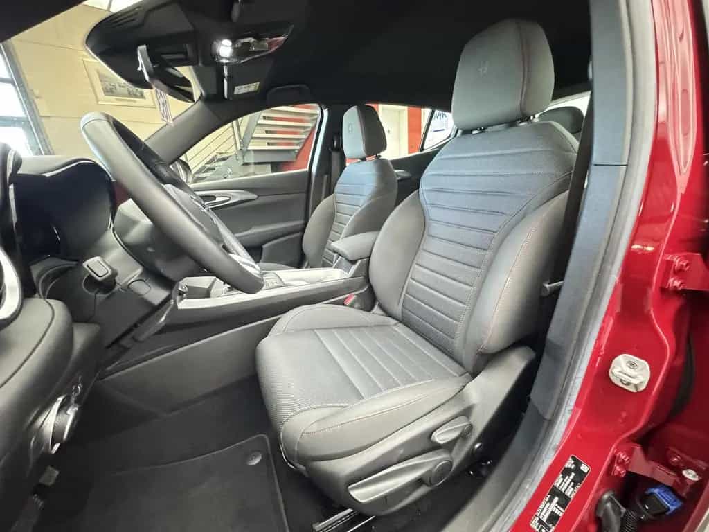 Alfa Romeo Tonale 1.6 VGT-D Sprint ACC Sitzheizung 10/2023-photo-12