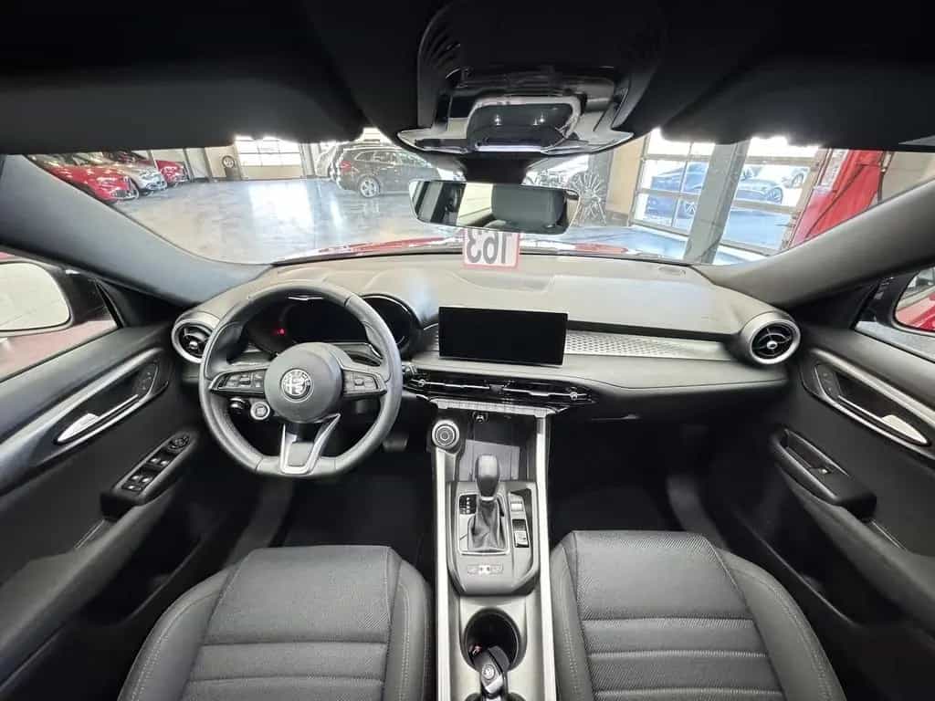 Alfa Romeo Tonale 1.6 VGT-D Sprint ACC Sitzheizung 10/2023-photo-17