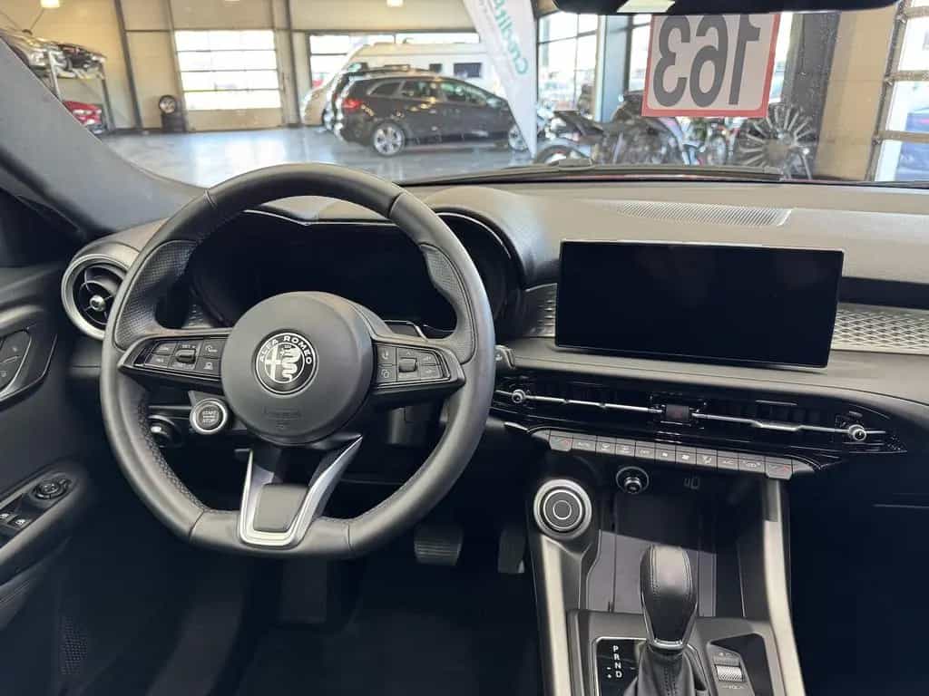 Alfa Romeo Tonale 1.6 VGT-D Sprint ACC Sitzheizung 10/2023-photo-18