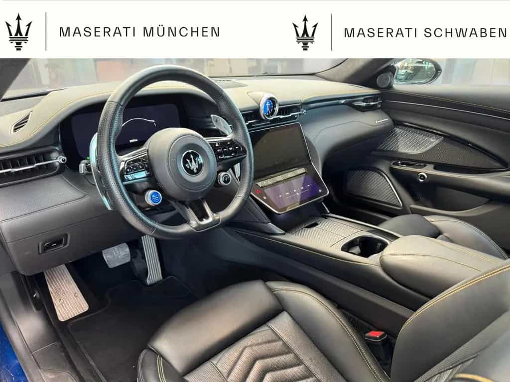 Maserati Granturismo Trofeo/Vollausstattung/24mGarantie 05/2023-photo-1