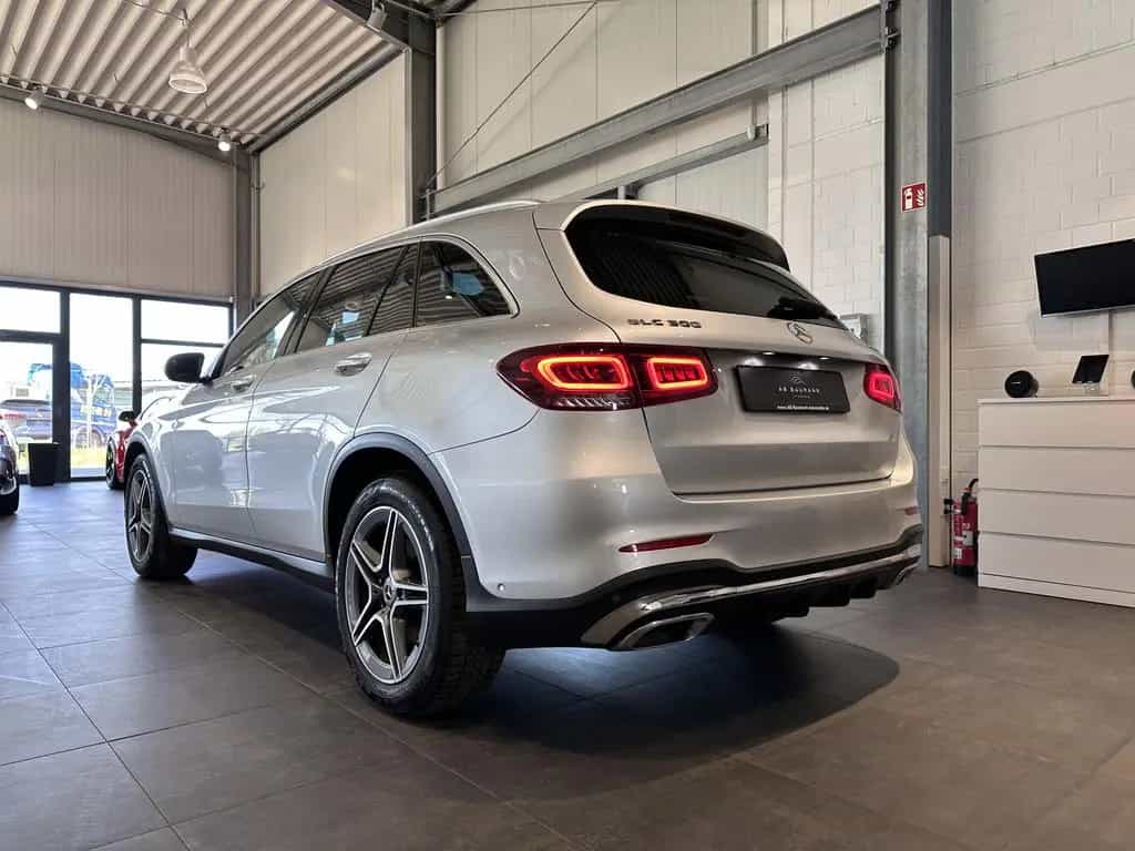 Mercedes-Benz GLC 300 4Matic *AMG, PANO, AHK, LED, SPURHALTE* 05/2020-photo-10
