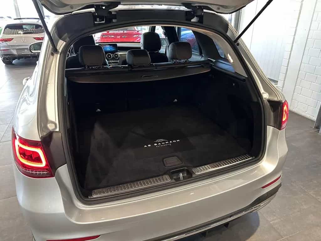 Mercedes-Benz GLC 300 4Matic *AMG, PANO, AHK, LED, SPURHALTE* 05/2020-photo-13