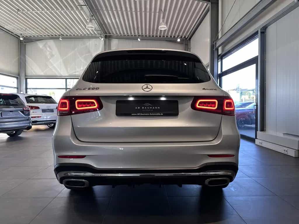 Mercedes-Benz GLC 300 4Matic *AMG, PANO, AHK, LED, SPURHALTE* 05/2020-photo-15