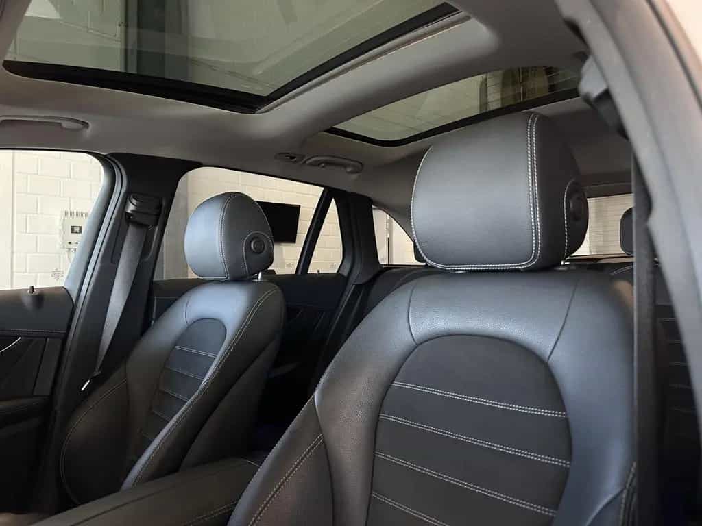 Mercedes-Benz GLC 300 4Matic *AMG, PANO, AHK, LED, SPURHALTE* 05/2020-photo-23