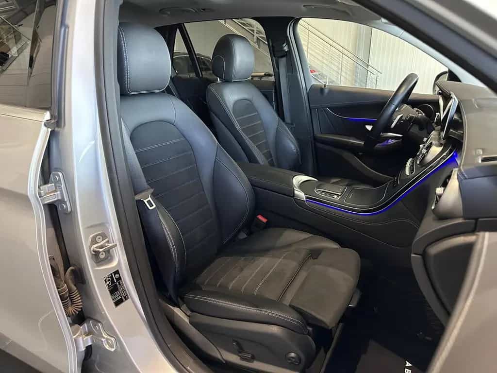 Mercedes-Benz GLC 300 4Matic *AMG, PANO, AHK, LED, SPURHALTE* 05/2020-photo-25