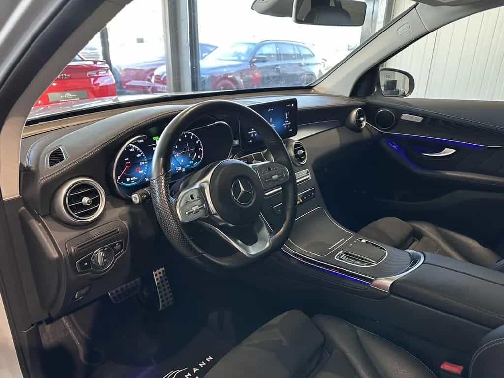 Mercedes-Benz GLC 300 4Matic *AMG, PANO, AHK, LED, SPURHALTE* 05/2020-photo-3