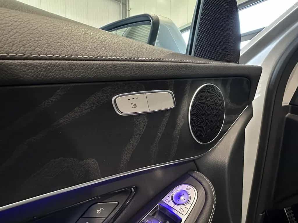 Mercedes-Benz GLC 300 4Matic *AMG, PANO, AHK, LED, SPURHALTE* 05/2020-photo-44