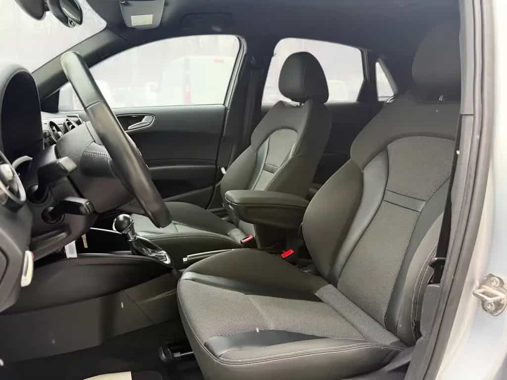 Audi A1 Sportback sport *Navi*Tempomat* 01/2018-photo-1