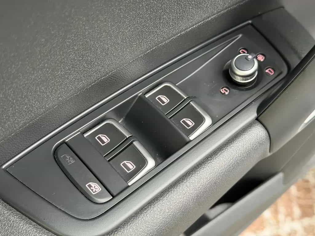 Audi A1 Sportback sport *Navi*Tempomat* 01/2018-photo-11