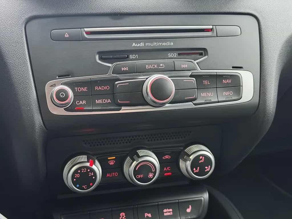 Audi A1 Sportback sport *Navi*Tempomat* 01/2018-photo-24