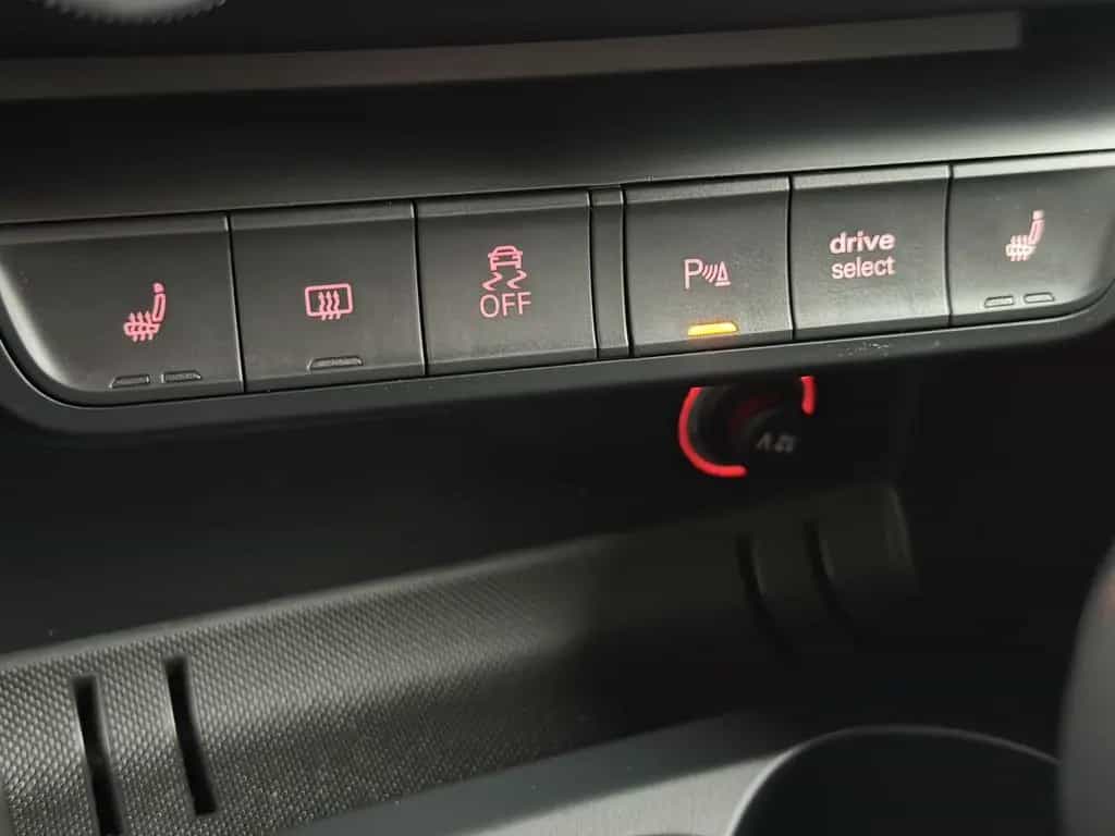 Audi A1 Sportback sport *Navi*Tempomat* 01/2018-photo-27