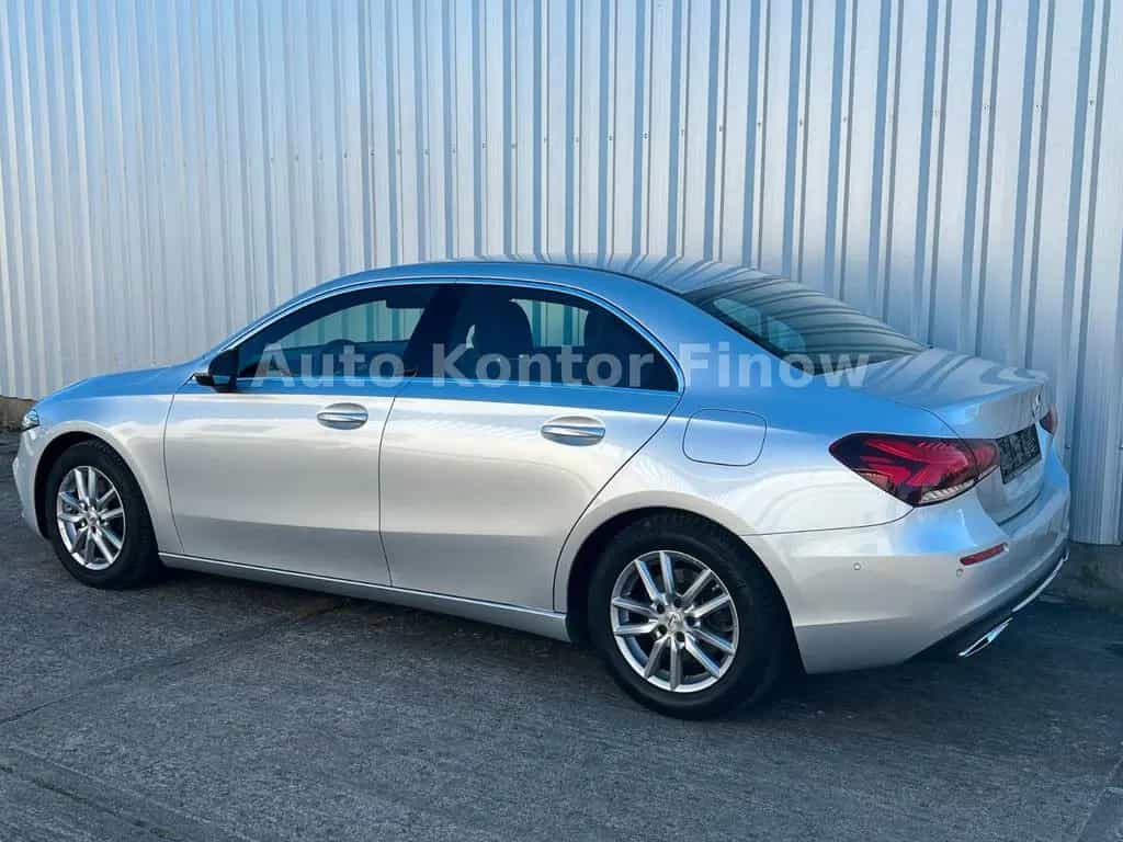 Mercedes-Benz A 200 A Limousine Progressive *Multibeam LED* 01/2020-photo-2
