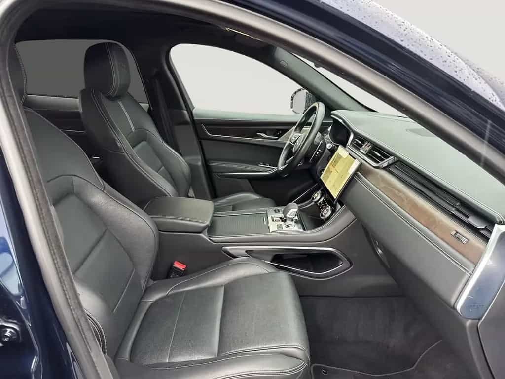Jaguar F-Pace R-Dynamic SE AWD AHK-el. klappb. El. Fond 04/2022-photo-2