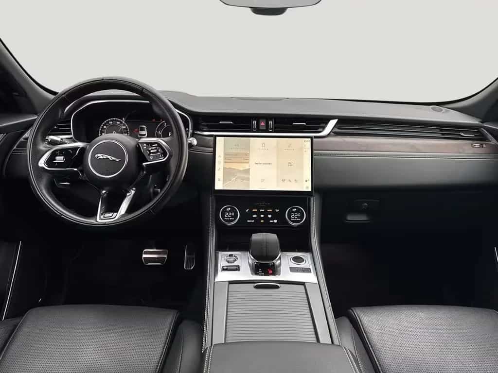 Jaguar F-Pace R-Dynamic SE AWD AHK-el. klappb. El. Fond 04/2022-photo-3