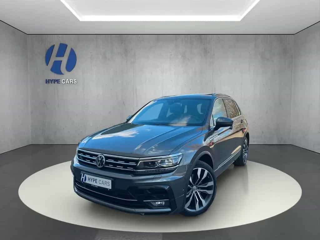 Volkswagen Tiguan R-Line 4M ACC Pano LED Memory RFK AHK DSG 01/2018-photo-0