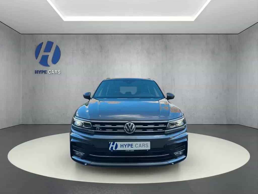 Volkswagen Tiguan R-Line 4M ACC Pano LED Memory RFK AHK DSG 01/2018-photo-1